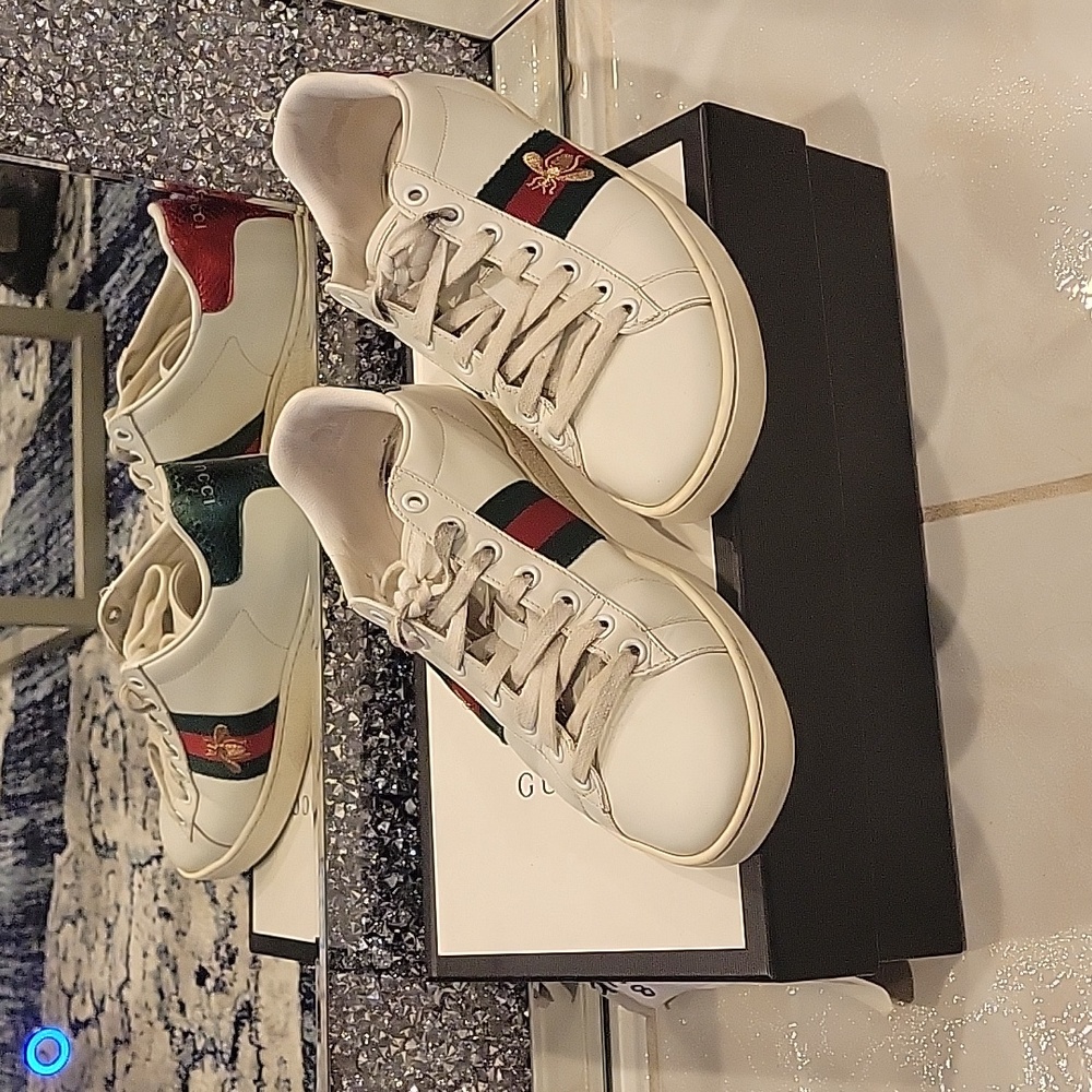 Gucci New Ace Bee Embroidered Sneakers